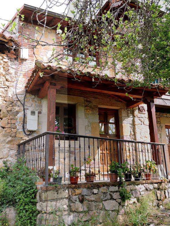 Ablanera 2 Guest House Cangas de Onís Exterior photo