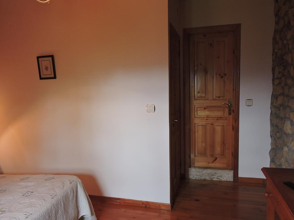Ablanera 2 Guest House Cangas de Onís Exterior photo